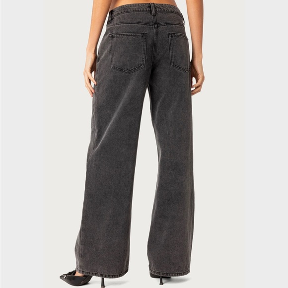 Edikted Raelynn Washed Low Rise Baggy Jeans - Picture 4 of 5